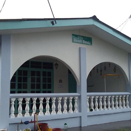 Villa Qaseh Bonda Kuala Terengganu Exterior photo